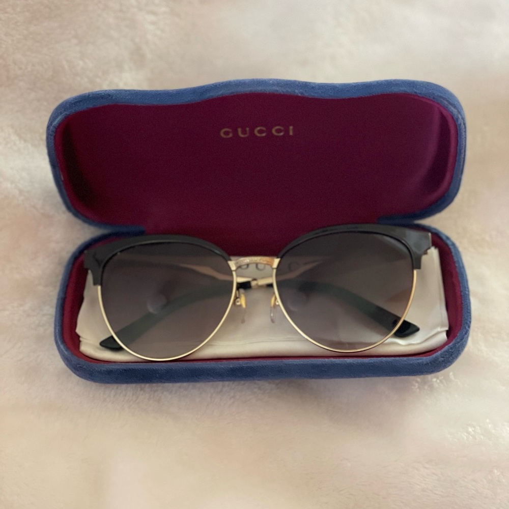 GUCCI | Sunglasses | Chic & Fashionable